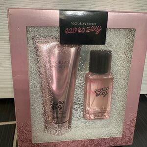 Victoria's Secret Eau So Sexy Gift Set
